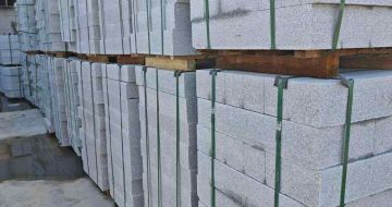 吉林市芝麻白路牙石，路侧石