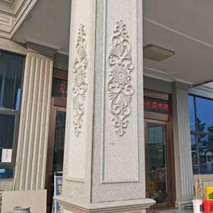 吉林市芝麻白别墅雕刻柱子  黄金麻