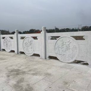 吉林市芝麻白河道栏杆 石材栏杆