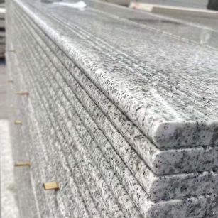 吉林市芝麻白楼梯踏步 花岗岩楼梯板材