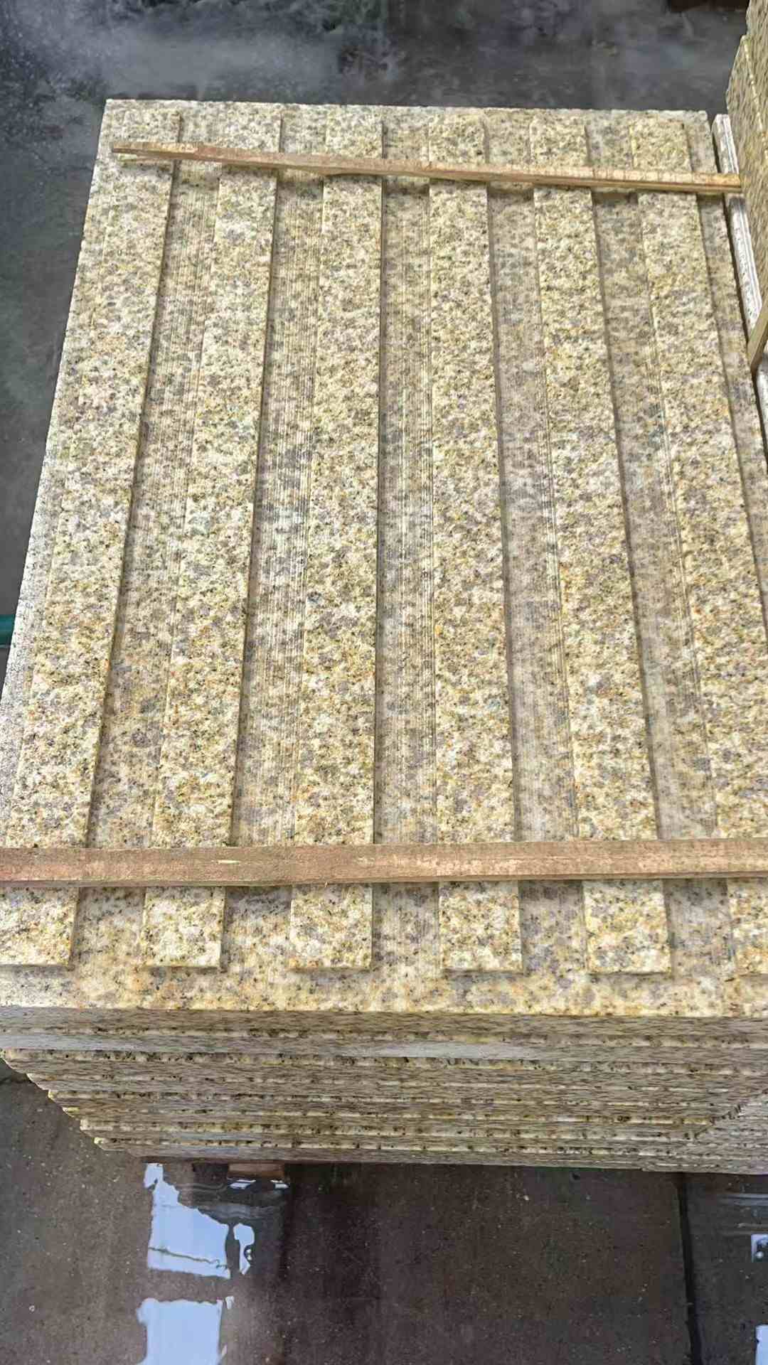 吉林市黄金麻盲道 石材盲道